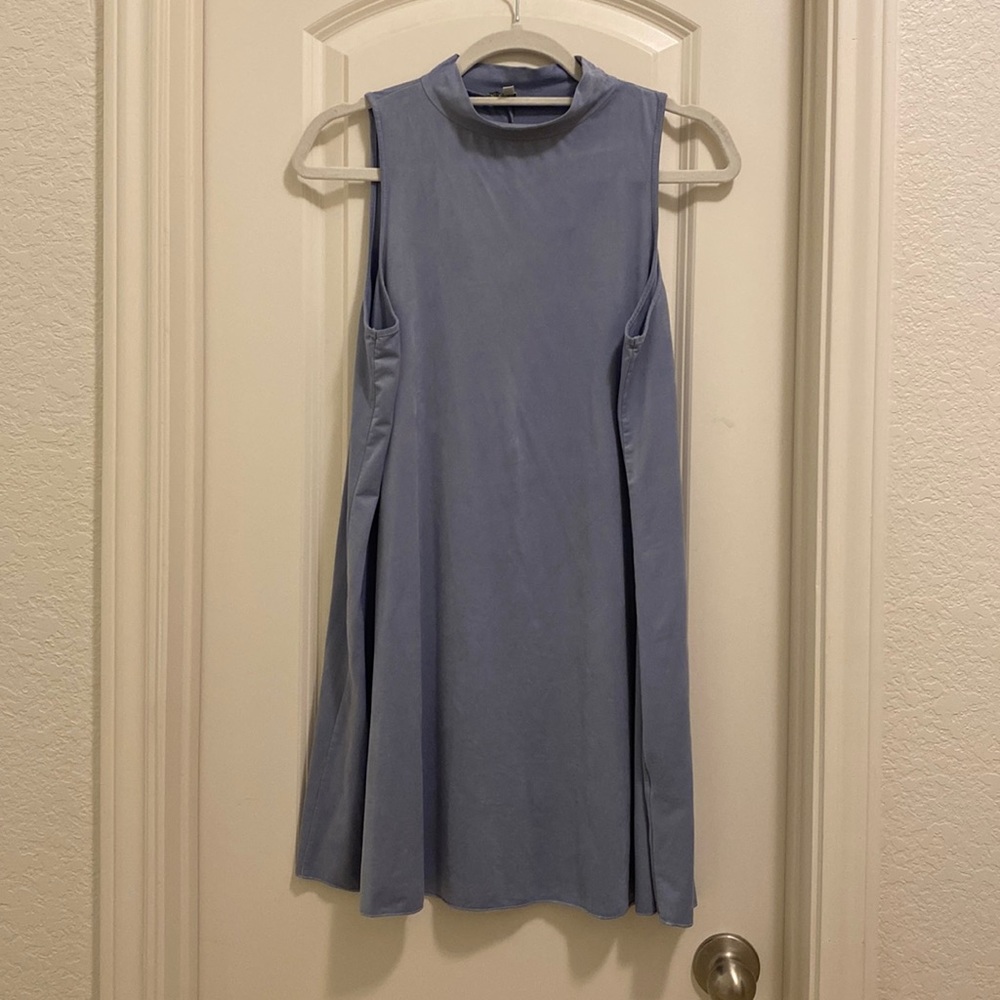 Turtleneck sleeveless dress